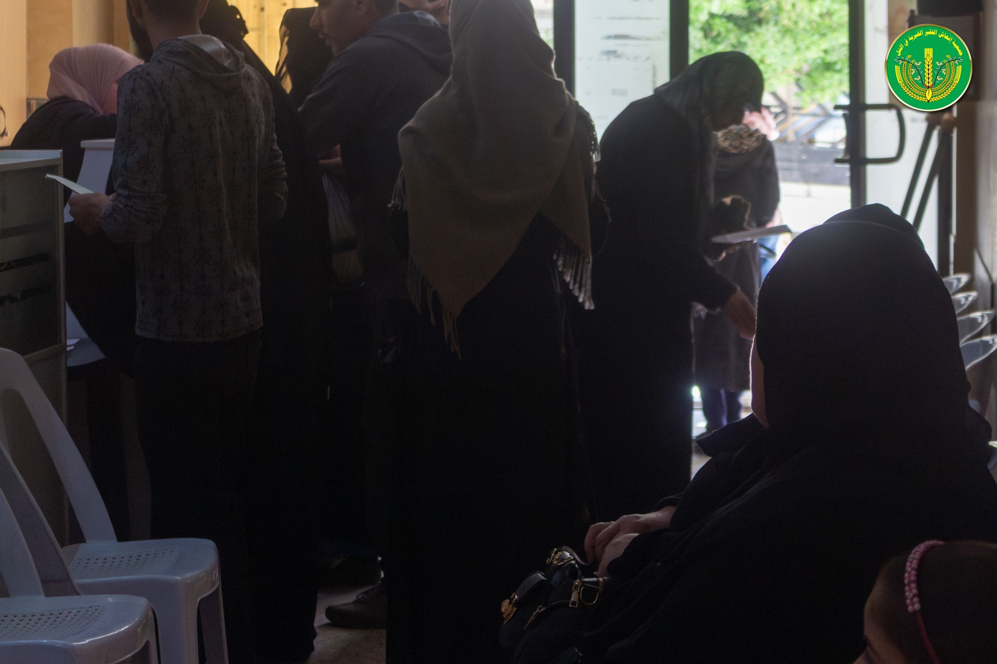 الانتهاء من توزيع المساعدات المالية والعينية للشهر الرابع للمدرجين والأيتام.💚✨